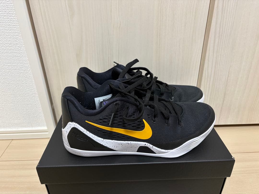 シューズ(男性用) NIKE Kobe 9 Elite Low EM Protro