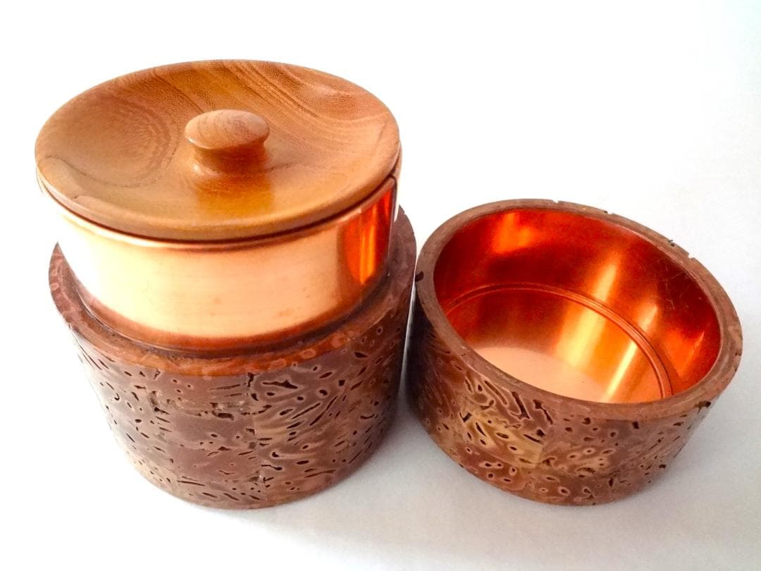 桃の実　茶入　茶筒　銅缶　貞作　伝統工芸品　中古品　美品　茶道具　おすすめ品