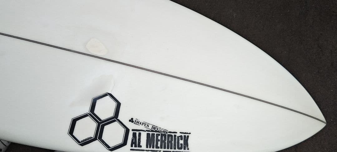 【美品】アルメリック　ネックベアード2 5'9 31.3L