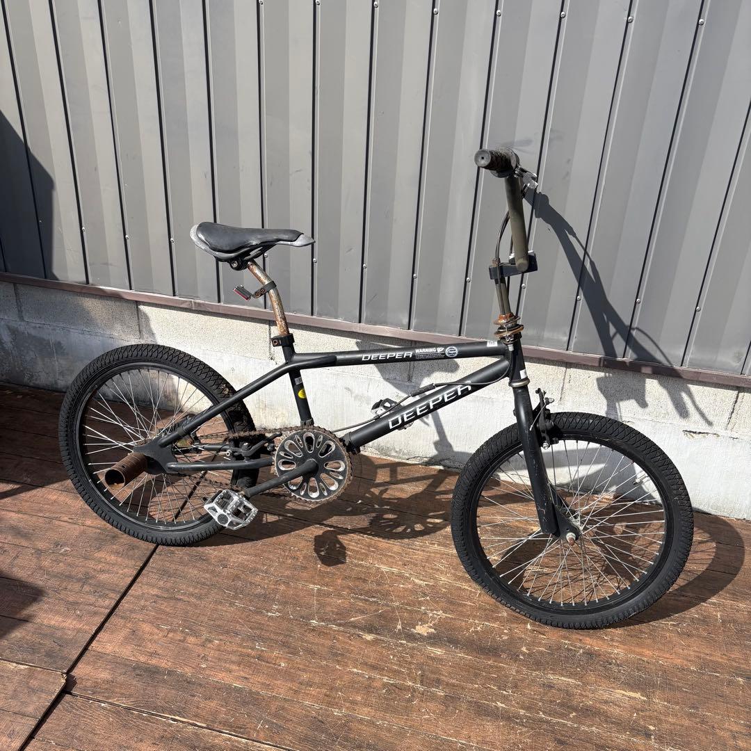 DEEPER BMX 20インチ 自転車 ブラック ジャンク扱い サドル破れ