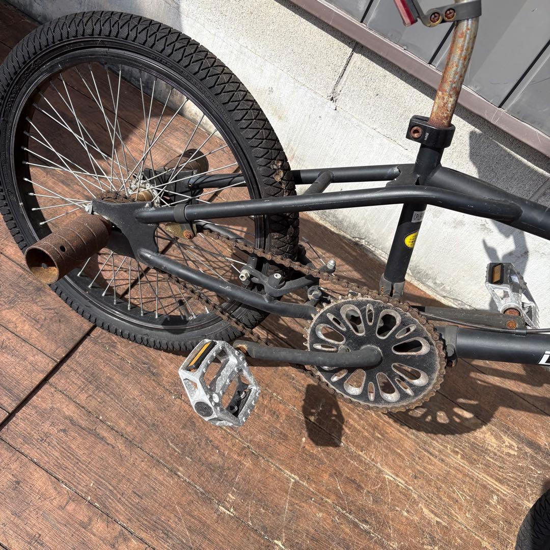 DEEPER BMX 20インチ 自転車 ブラック ジャンク扱い サドル破れ