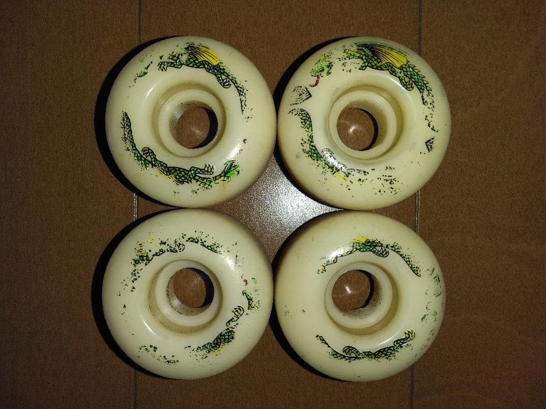 Powell Dragon 52mm + BONES STF 50mm セット