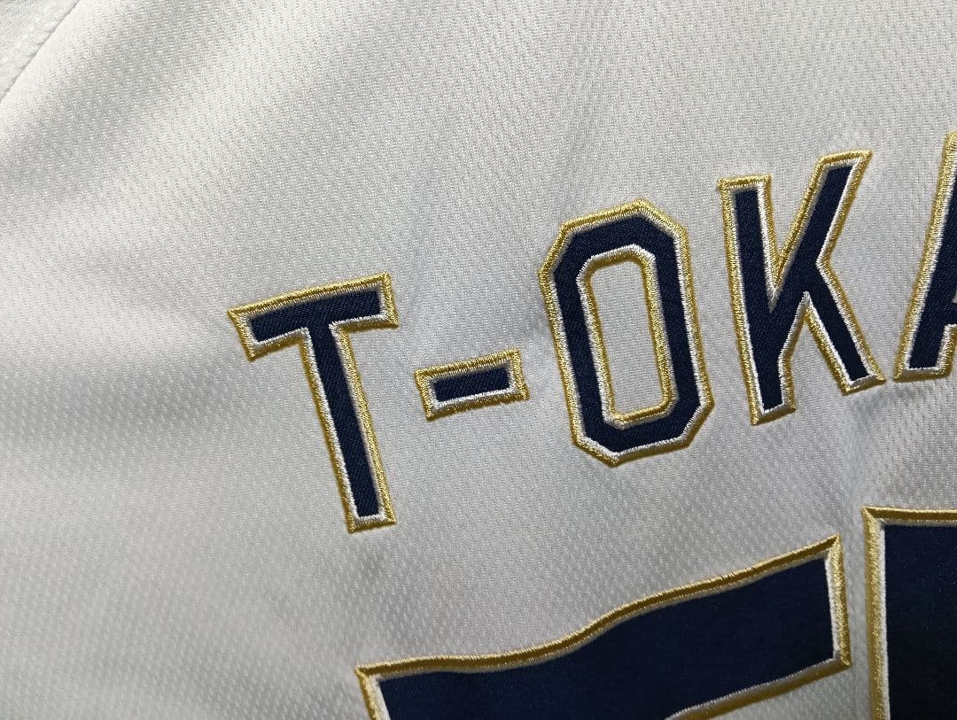【貴重！美品！】オリックス T-岡田 ユニフォーム L