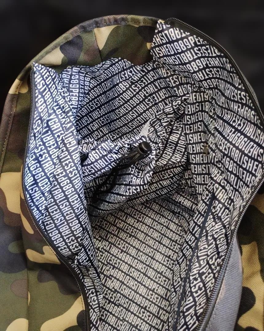 完売品 PEARLY GATES 迷彩柄ゴルフバッグ PG89