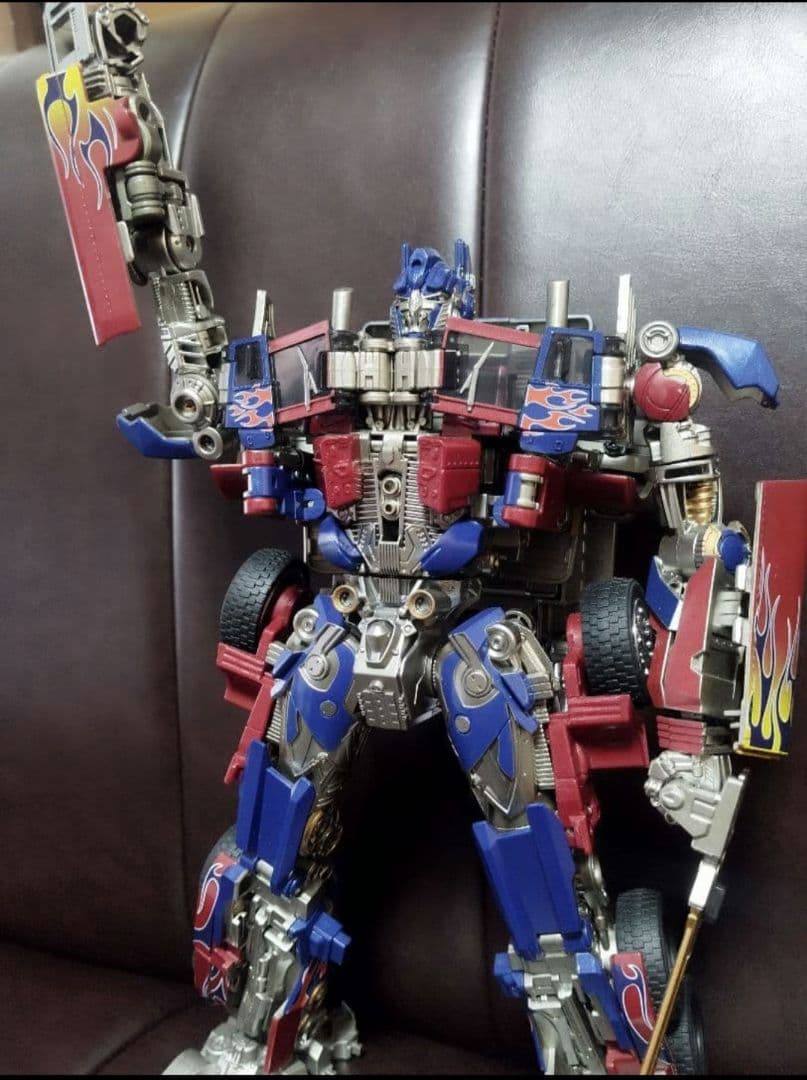 Sレア商品！トランスフォーマー オプティマス オプティマスプライム フィギュア