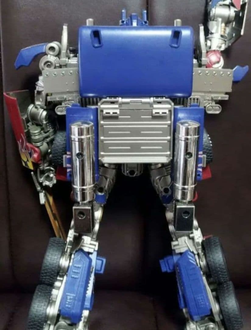 Sレア商品！トランスフォーマー オプティマス オプティマスプライム フィギュア