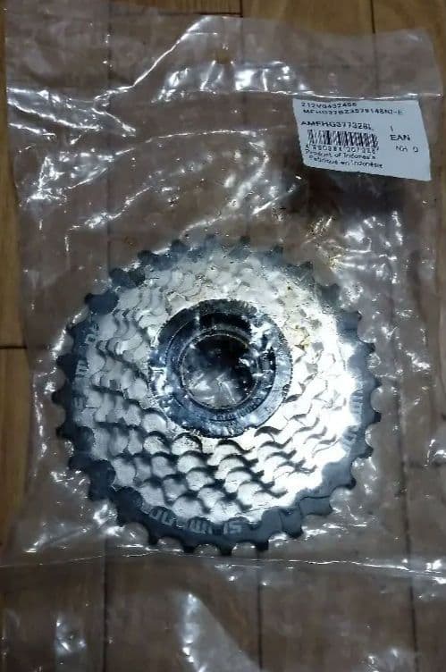 シマノ　ボスフリー　MF-HG37-7　7速　＊13T-28T＊