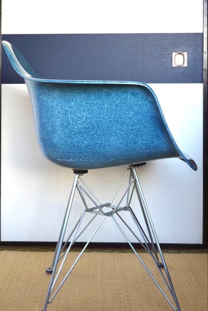 MODERNICA イームズ アームシェルチェア エッフェルベース