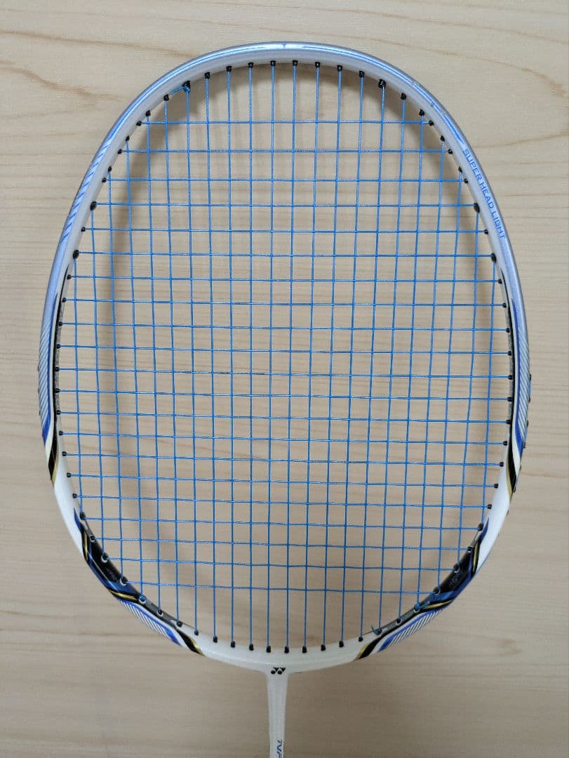 ★YONEX ナノレイ750 4UG6★