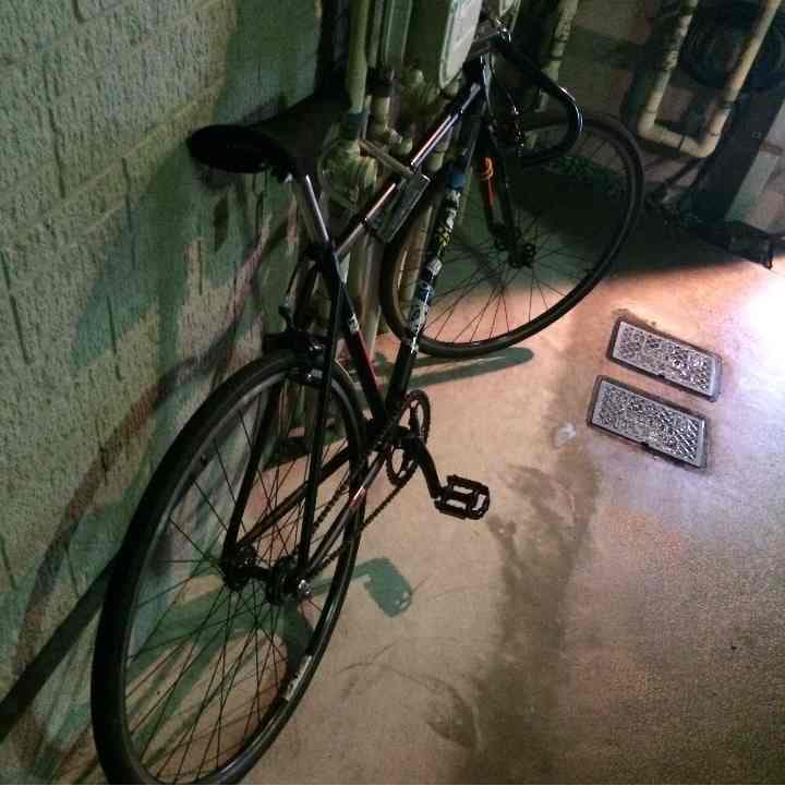 自転車本体 Haro Bikes