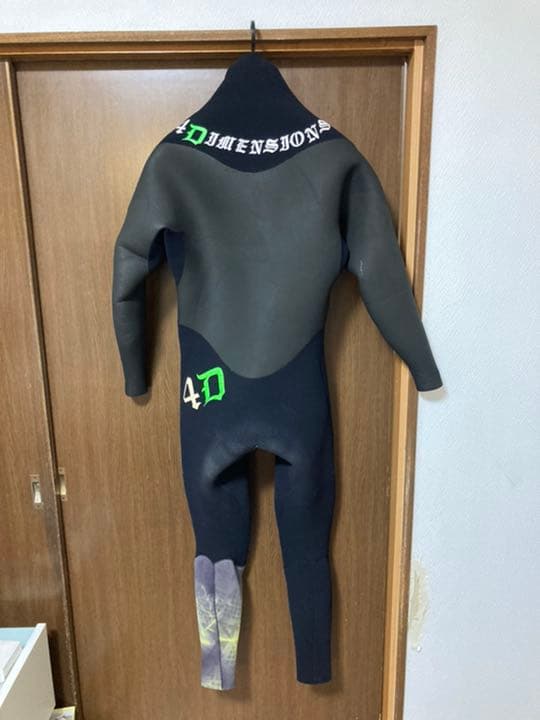 ウェットスーツ セミドライ　4ディメンションズ　4DIMENSIONS 4D