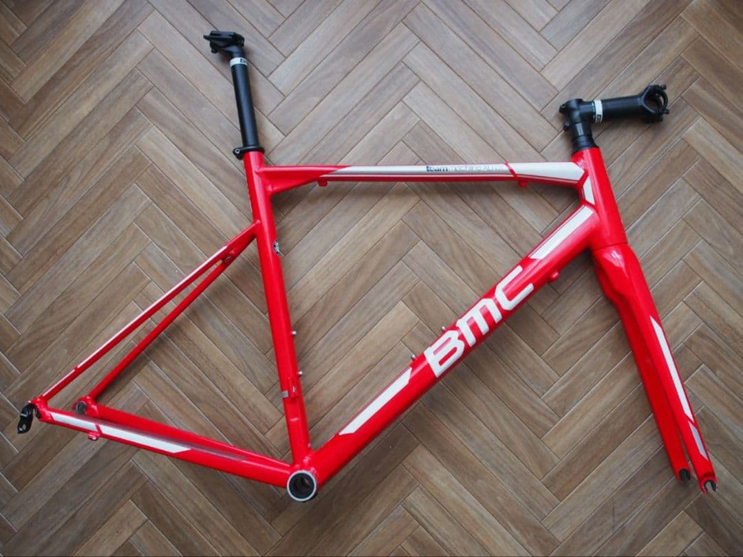 BMC ALR01フレーム レッド size54