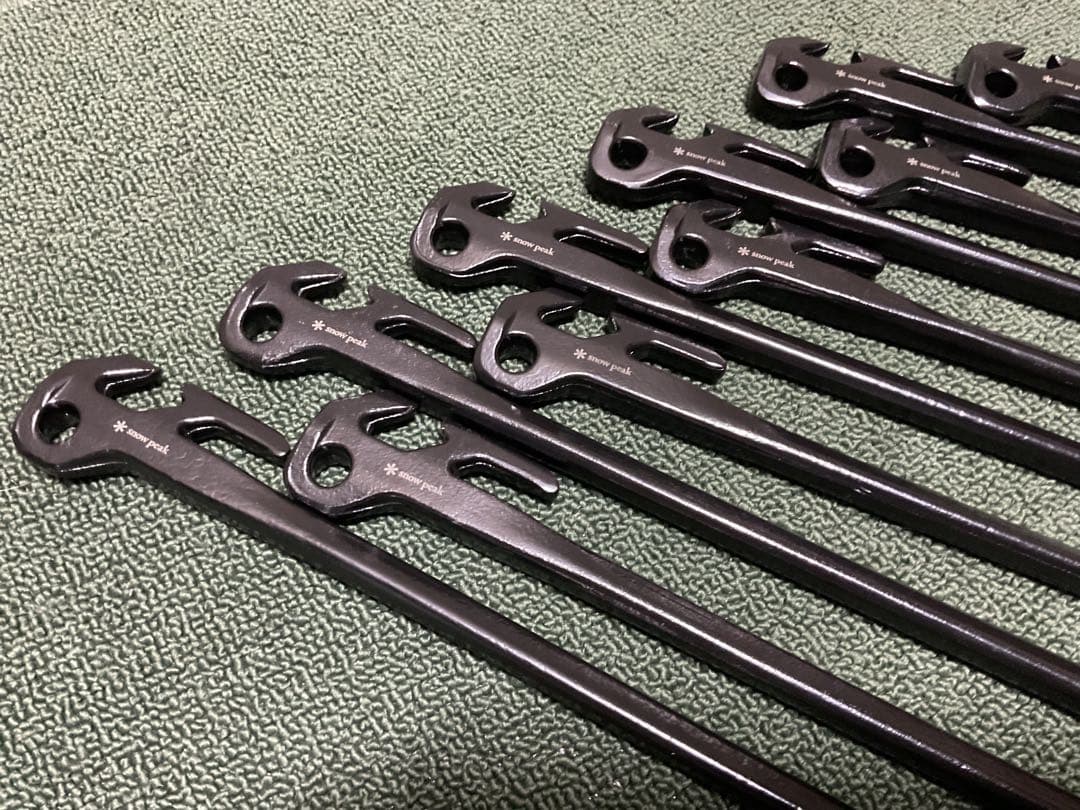 新品 ソリッドステークデルタ 40 10本 ペグ スノーピーク