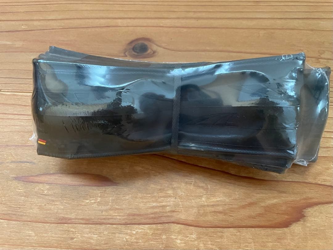 と*い様 「新品」　Continental Grand Prix 5000 70
