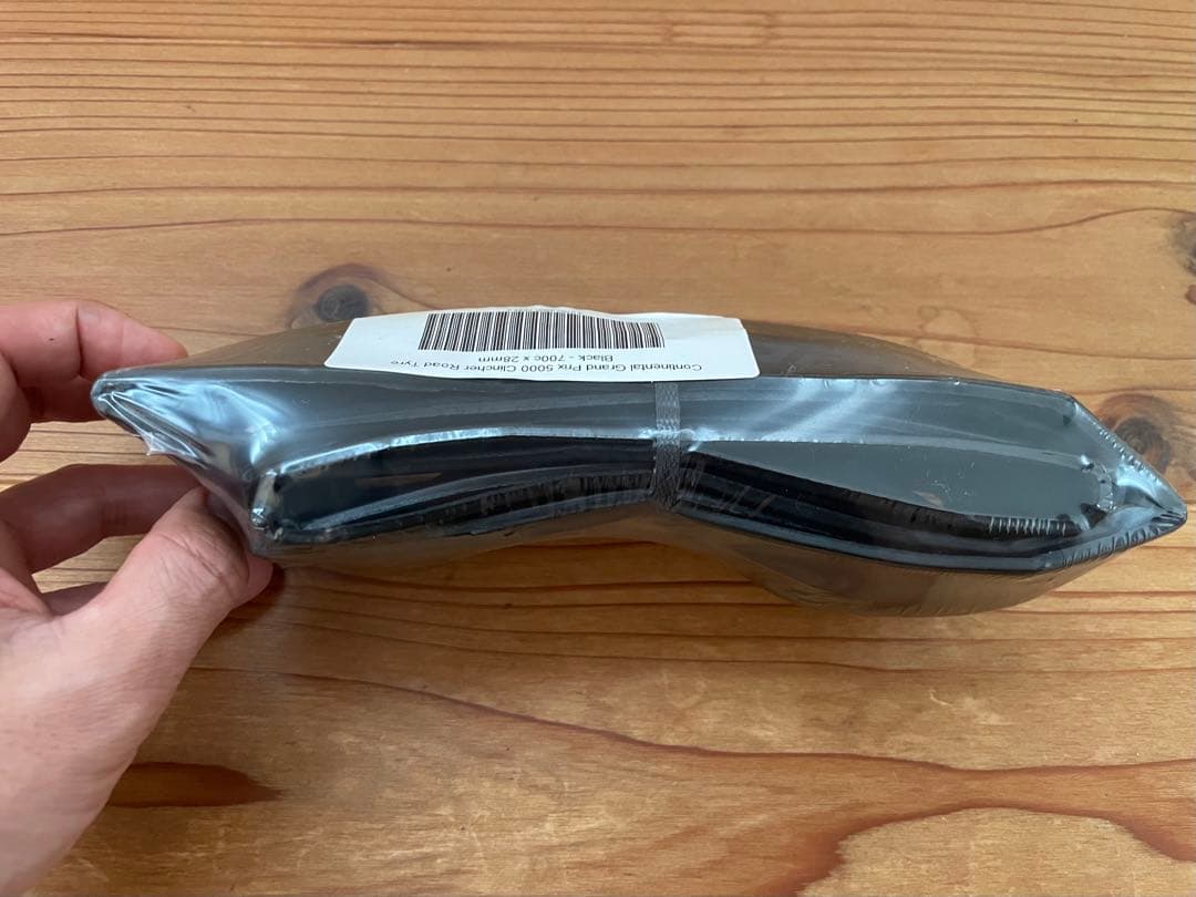 と*い様 「新品」　Continental Grand Prix 5000 70