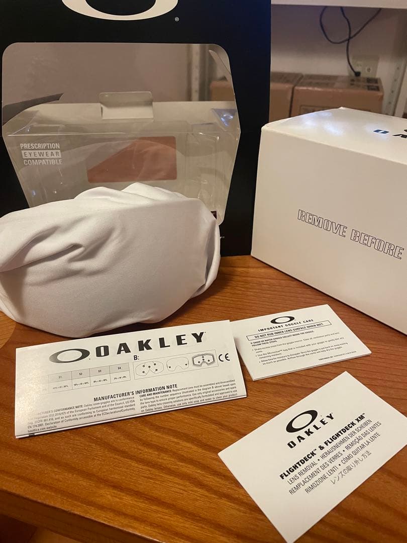 OAKLEY FLIGHT DECK M ゴーグル