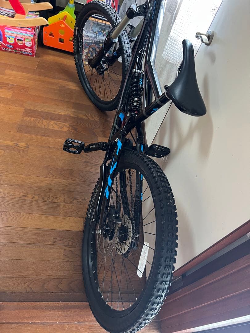 Specialized status 2014 L mtb 26 ダウンヒル