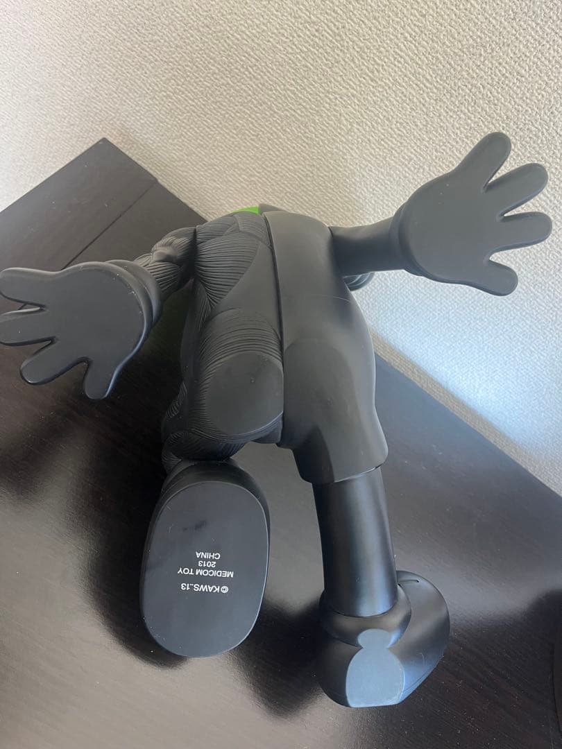 KAWS COMPANION (RESTING PLACE) 2013年製