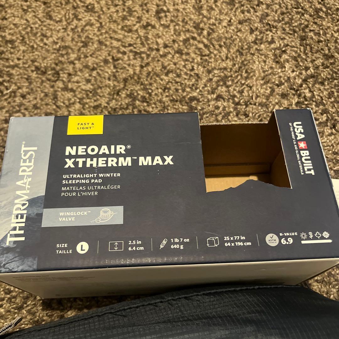 サーマレスト　neoair xtherm max エアマット