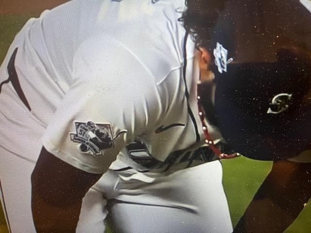 イチロー51背番号引退セレモニーGold淵記念パッチ付ホームジャージUS限定品