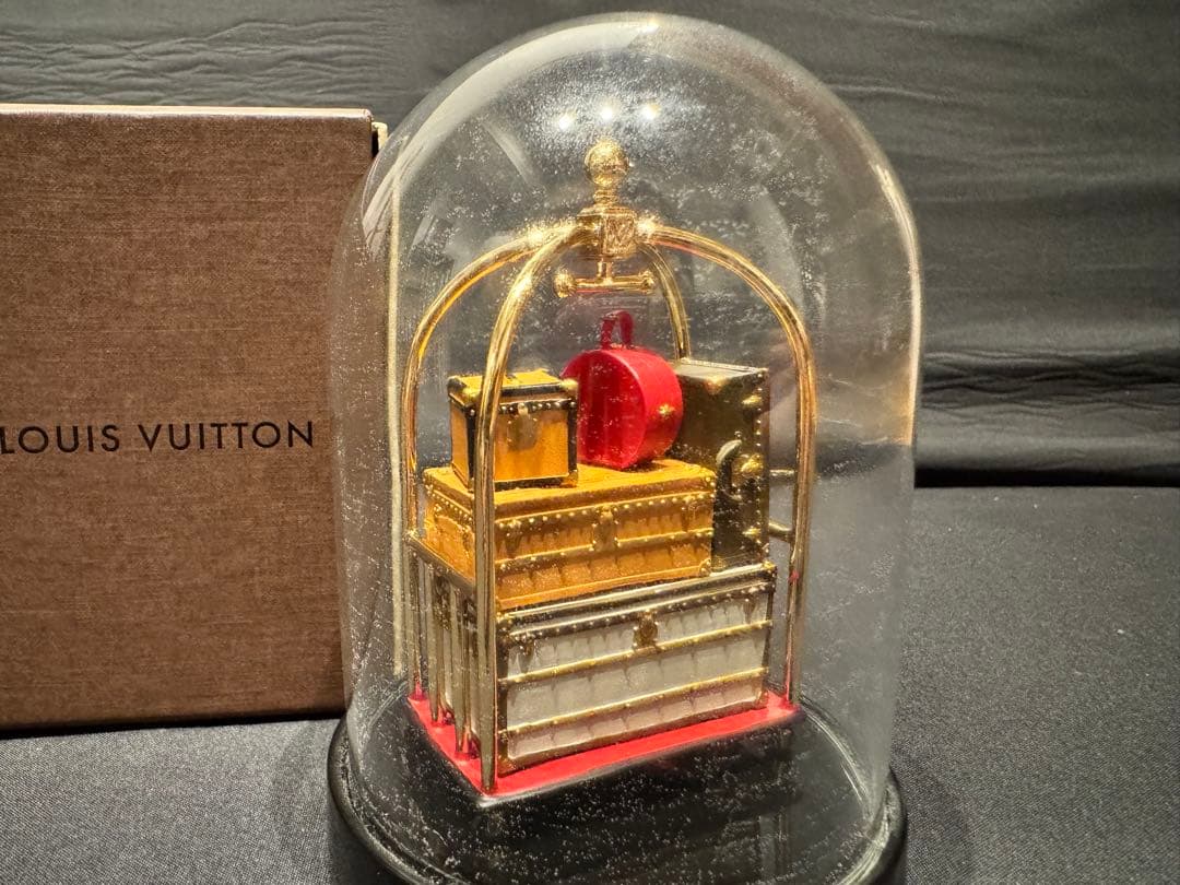 限定　ルイヴィトン　ノベルティ　HOTEL TROLL GLASS DOME