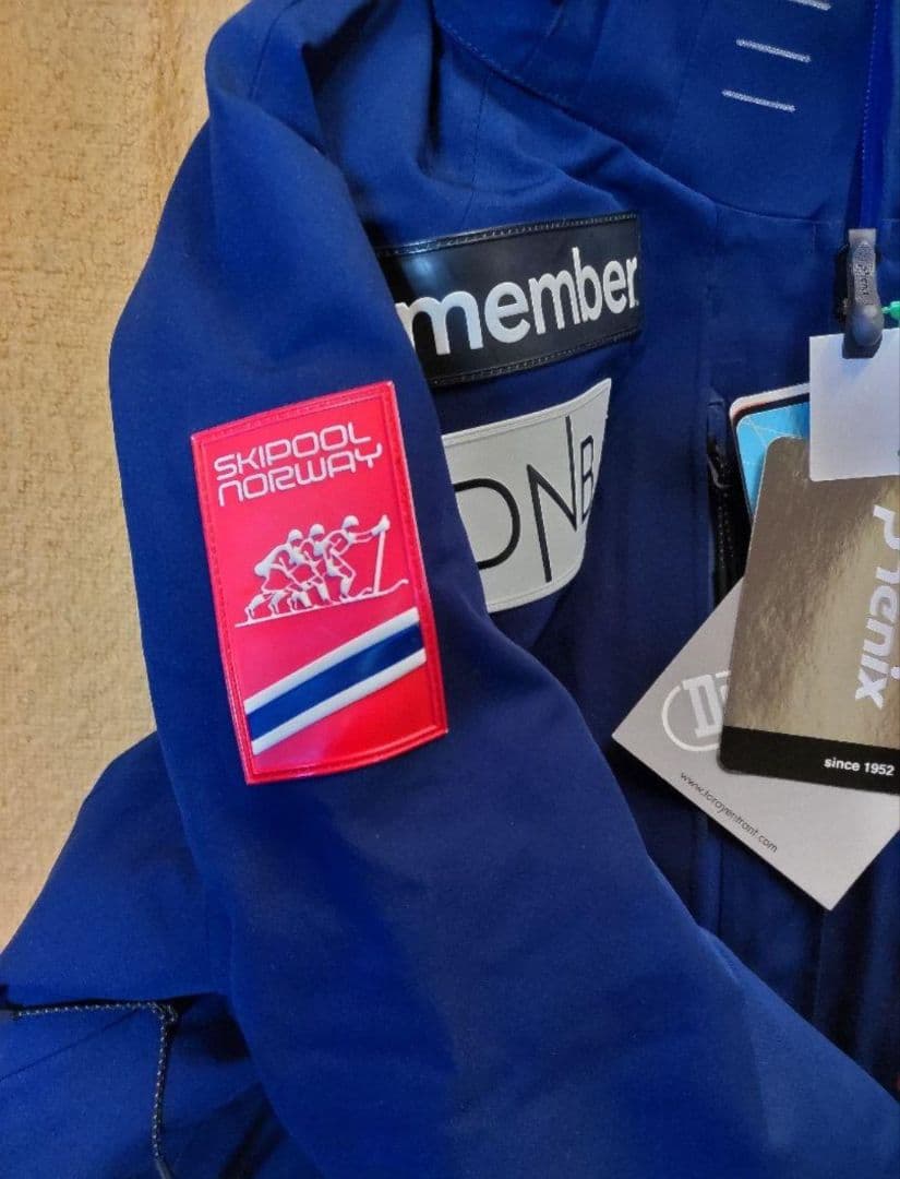 新品タグ付 Norway Alpine Team Model Jacket