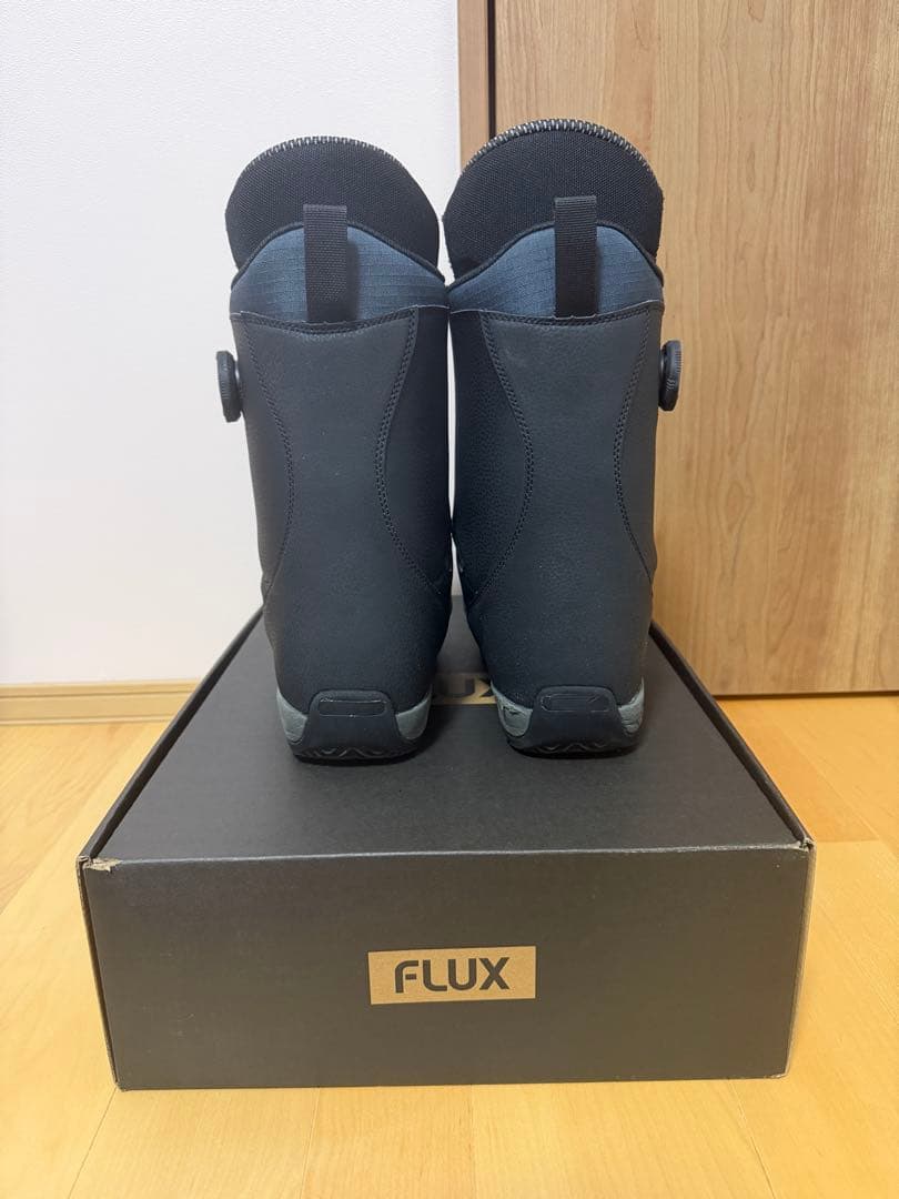 FLUX NF-BOA 24.5cmスノーボードブーツ グラトリ 使用10日未満