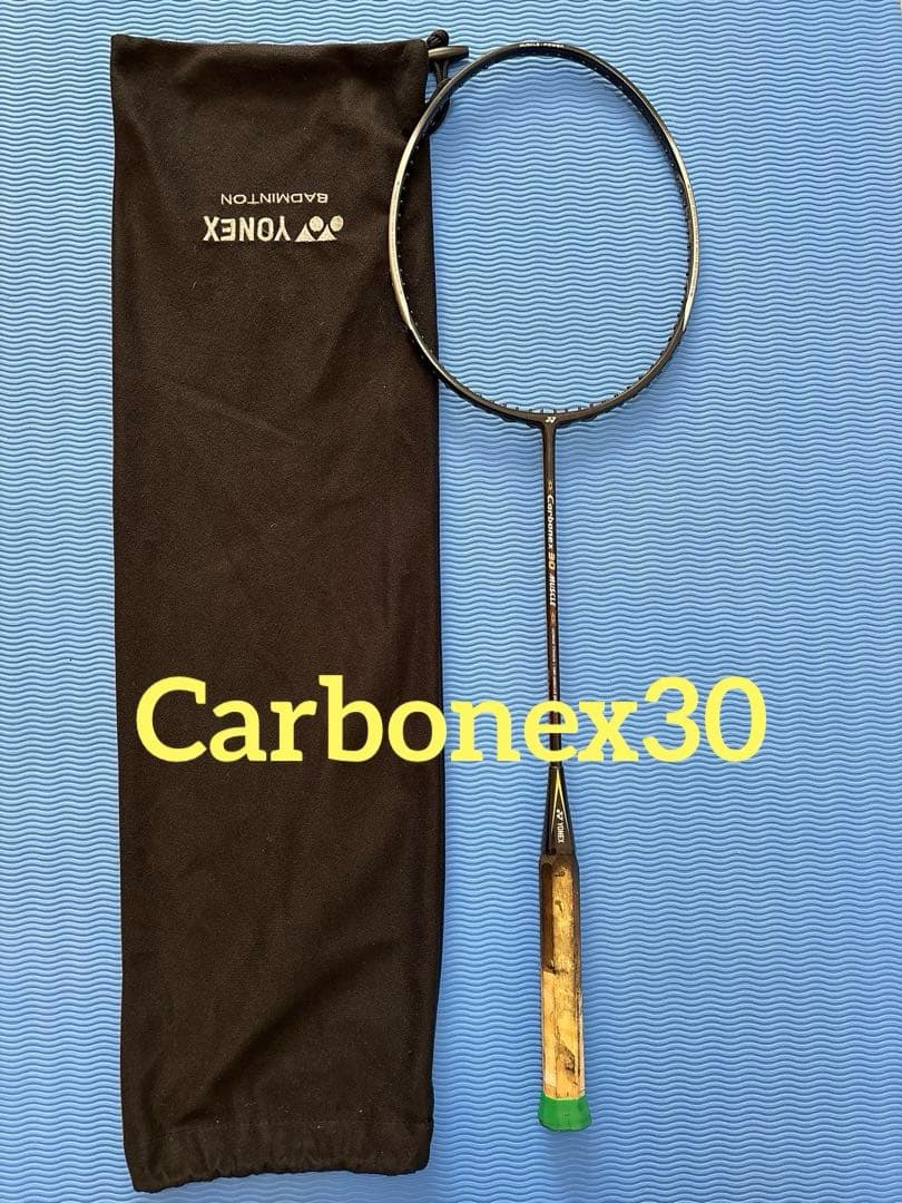 YONEX バドミントンラケット　Carbonex30