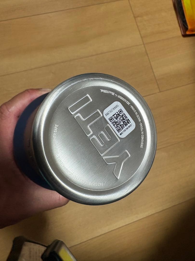 【新品・未使用】YETI Rambler 35 oz ネイビー