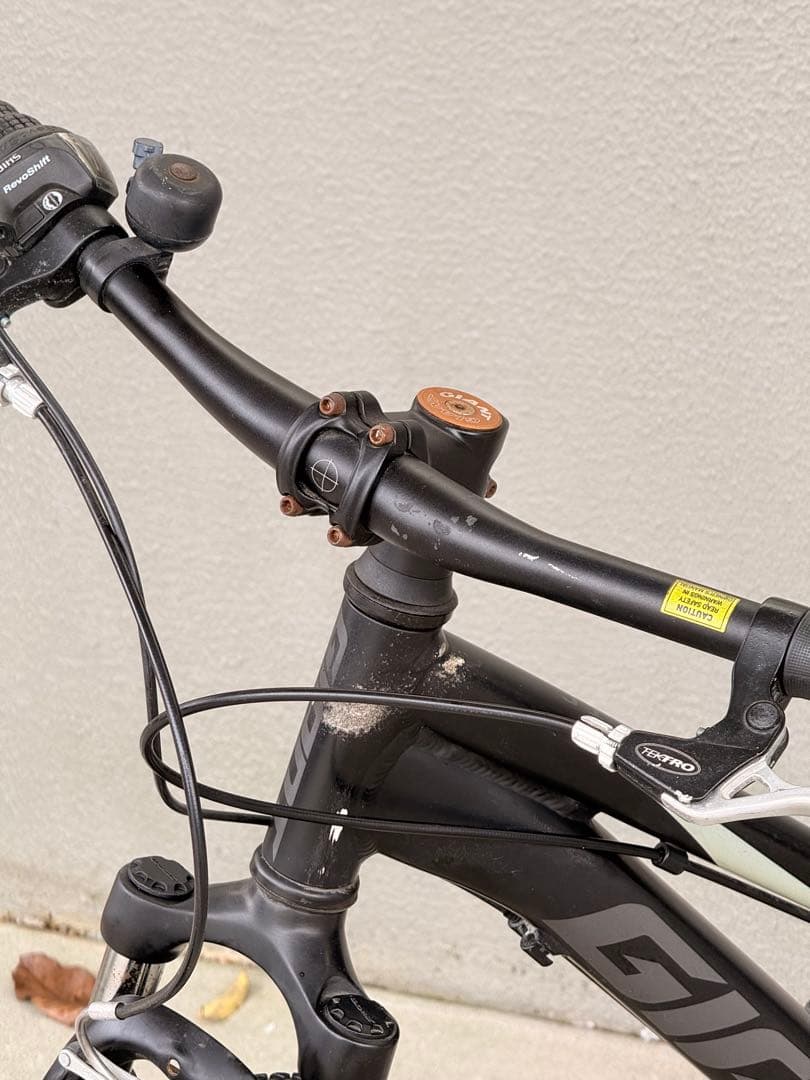 直接引取 愛知県 GIANT MTB XTC JR 24 ブラック（ジュニア用）