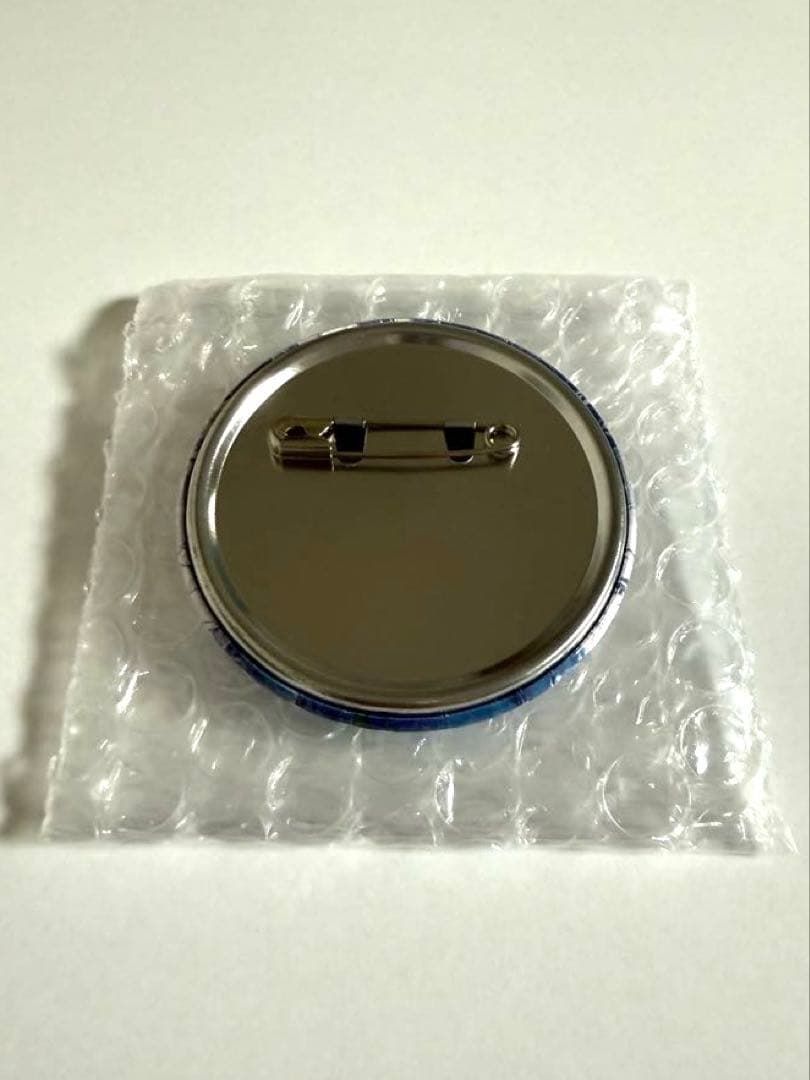 名探偵コナン プレミアムナイト 缶バッジ 工藤新一 新品未使用