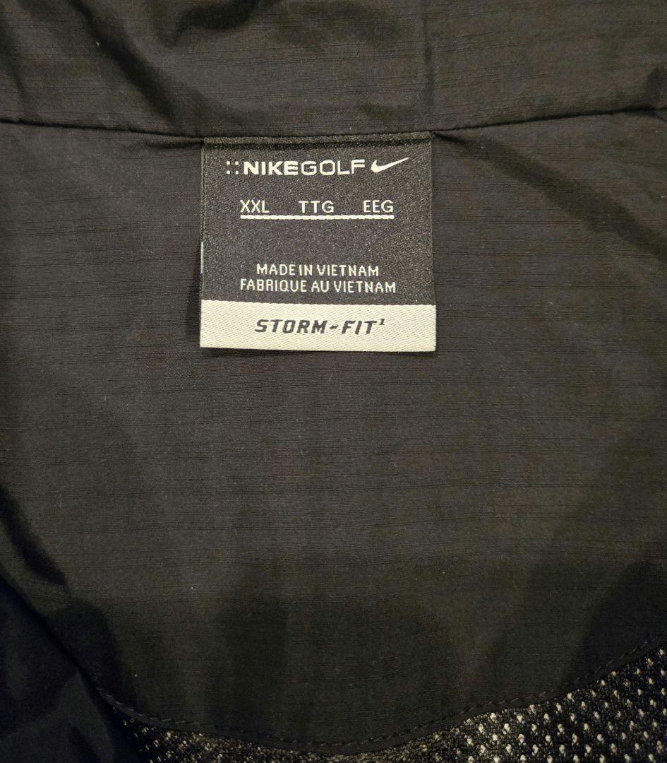 【美品】 NIKEGOLF レインウェアSTORM-FIT（Black/XXL）