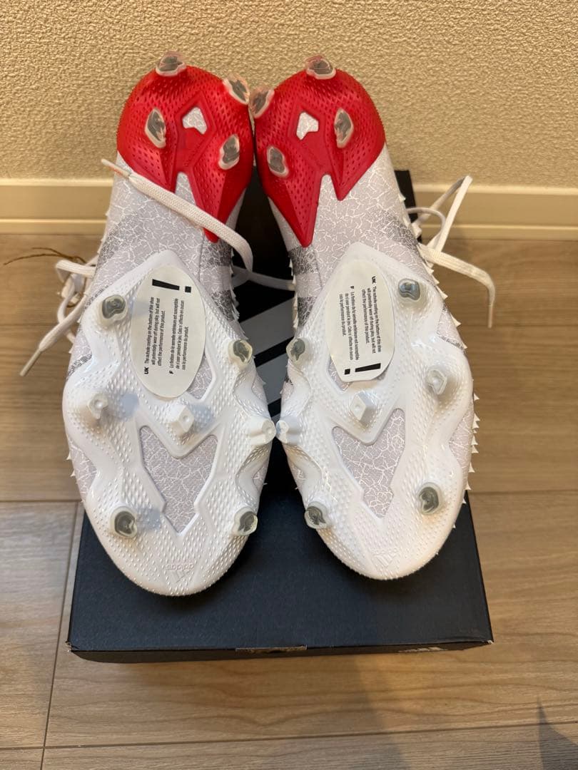 PREDATOR FREAK .1 L FG adidas サッカースパイク