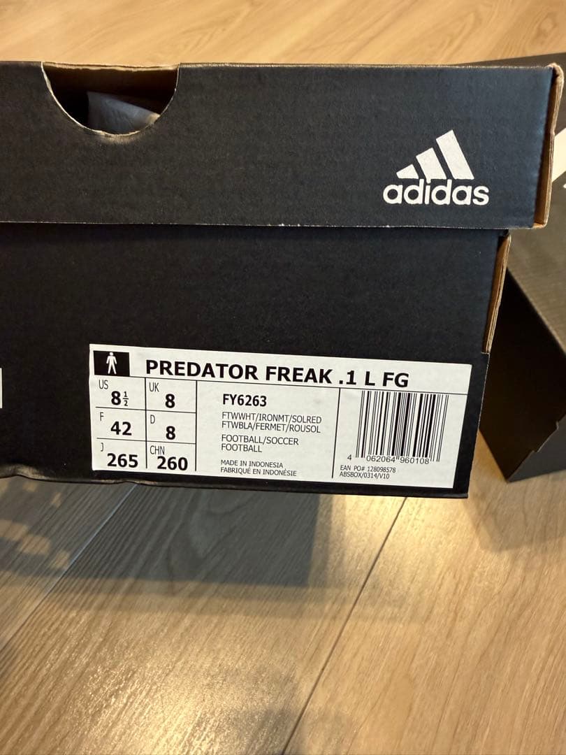 PREDATOR FREAK .1 L FG adidas サッカースパイク