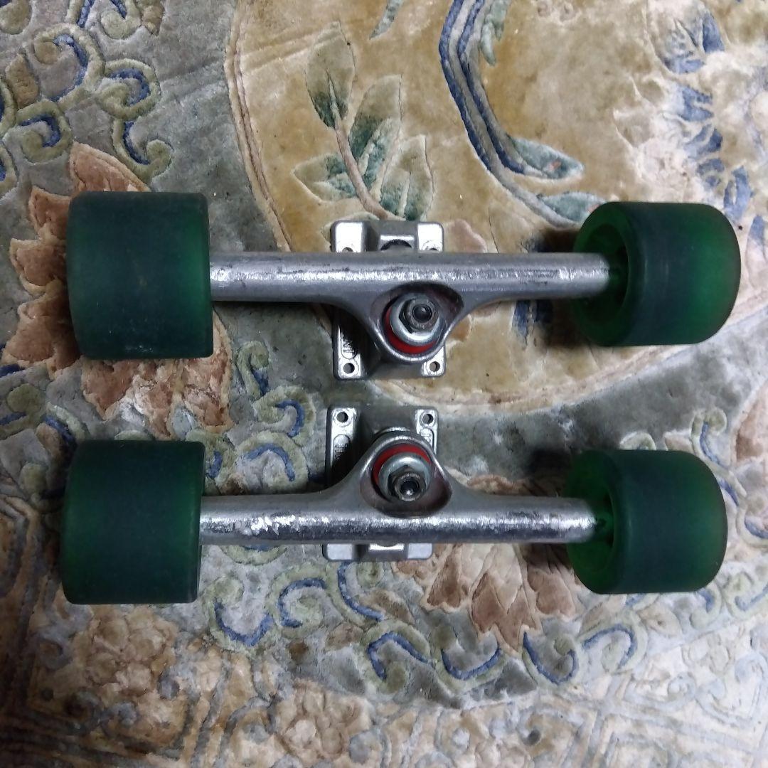 インディペンデント　トラック 215