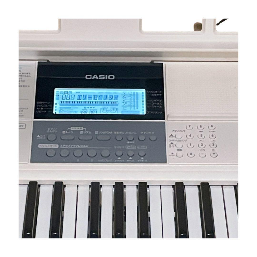 【美品】CASIO LK-516 光ナビゲーションキーボード 61鍵盤