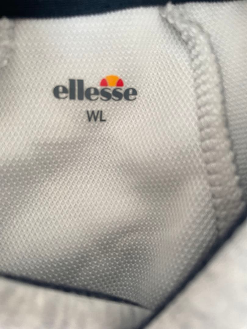 ellesse パーカー