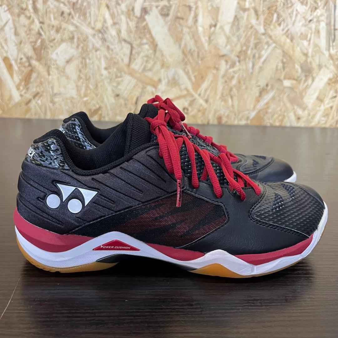 【美品】YONEX バドミントンシューズ　パワークッション　26.0cm