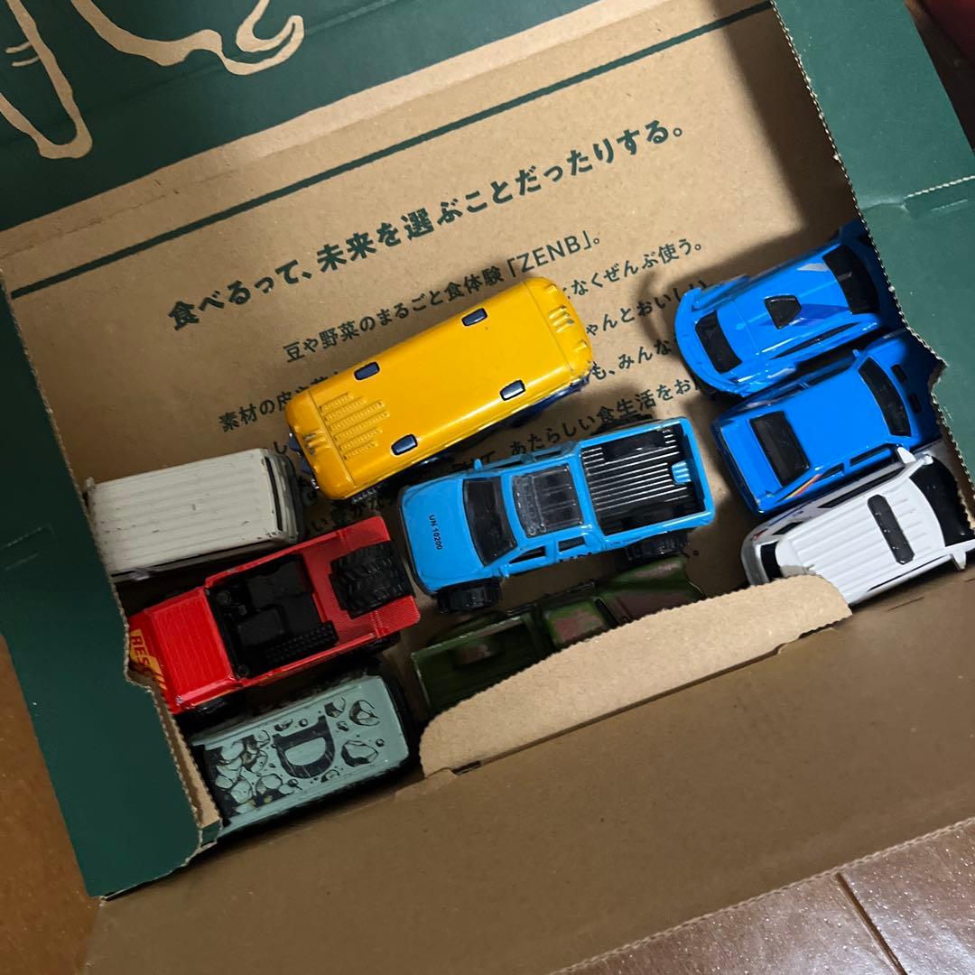 Hot Wheels トラックビルダー セット　ミニカー付　モンスタートラック付