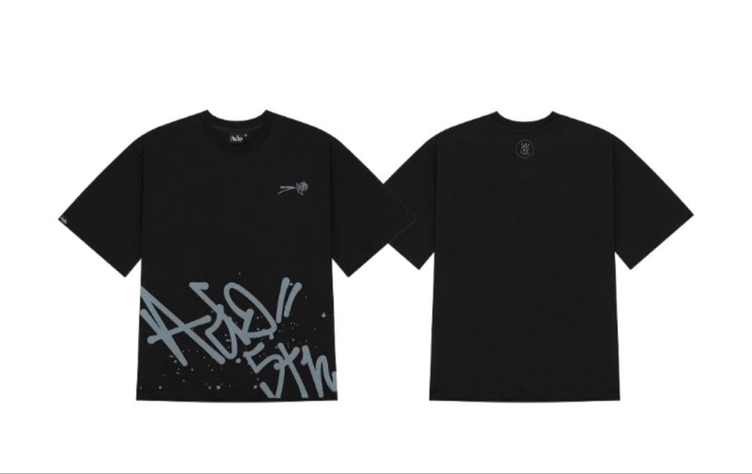 【新品】Ado タイポグラフィTシャツ　韓国ソウル限定カラー(Mサイズ)