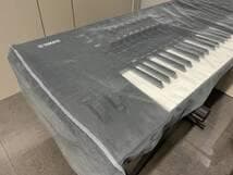 新品同様　ヤマハ MOTIF モチーフ　XF7 シンセサイザー　キーボード