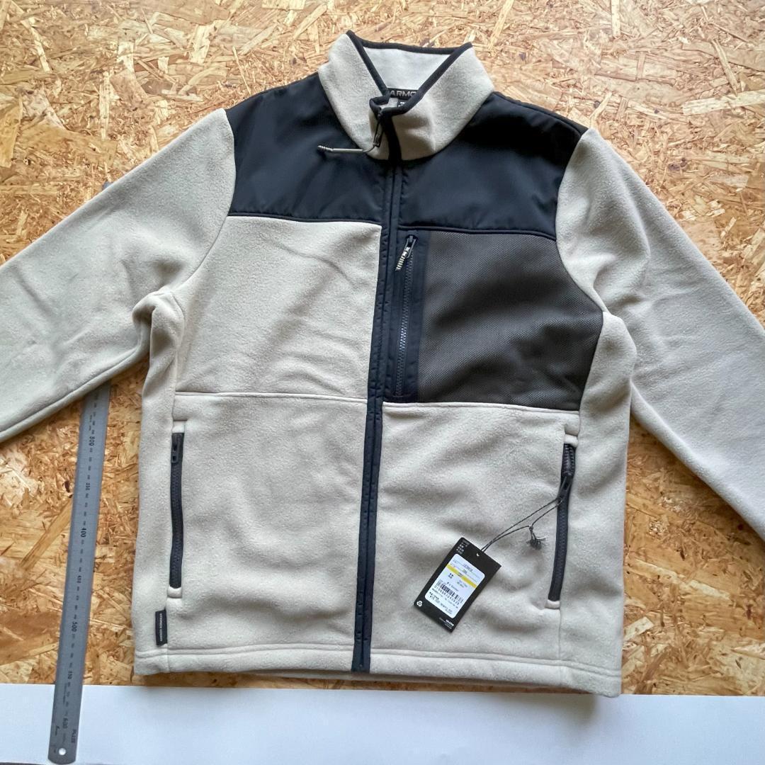【 アンダーアーマー 】（MD）新品未使用品：フリースジャケット GOLF