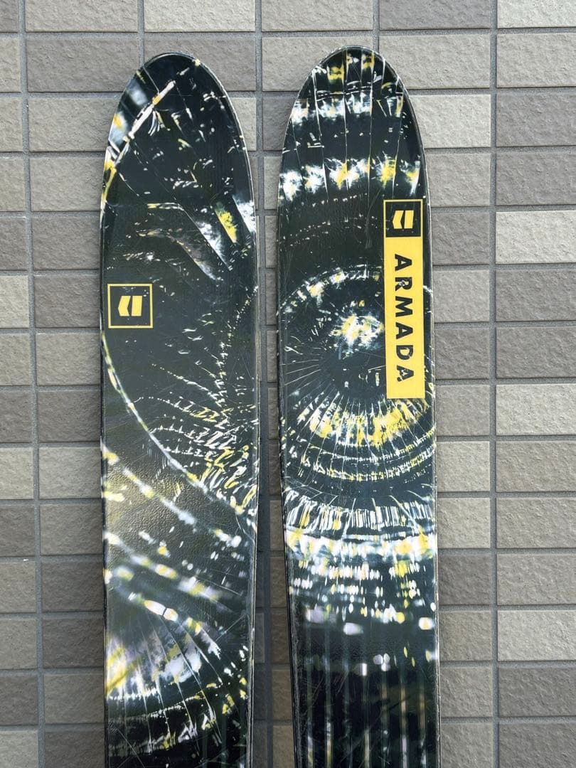 【美品】ARMADA White Walker 116/GRIFFON13 ID