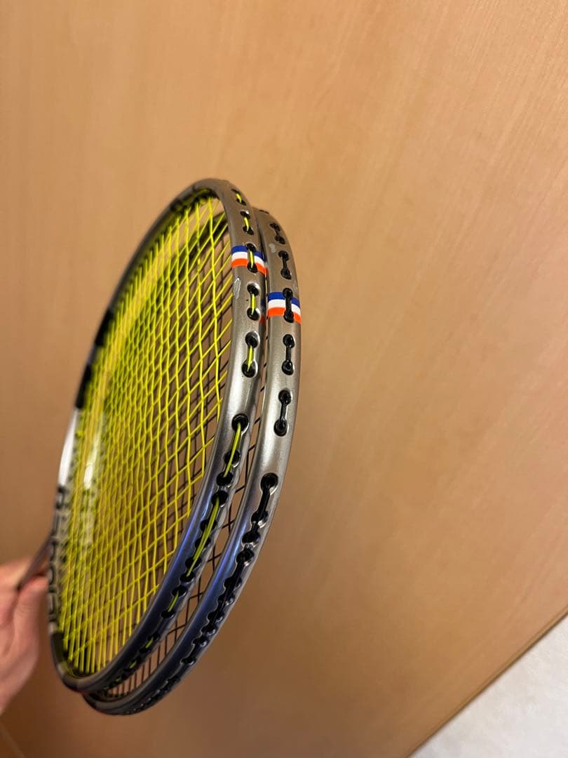 2本 限定 BabolaT バボラ バドミントン ラケット サテライト パワー