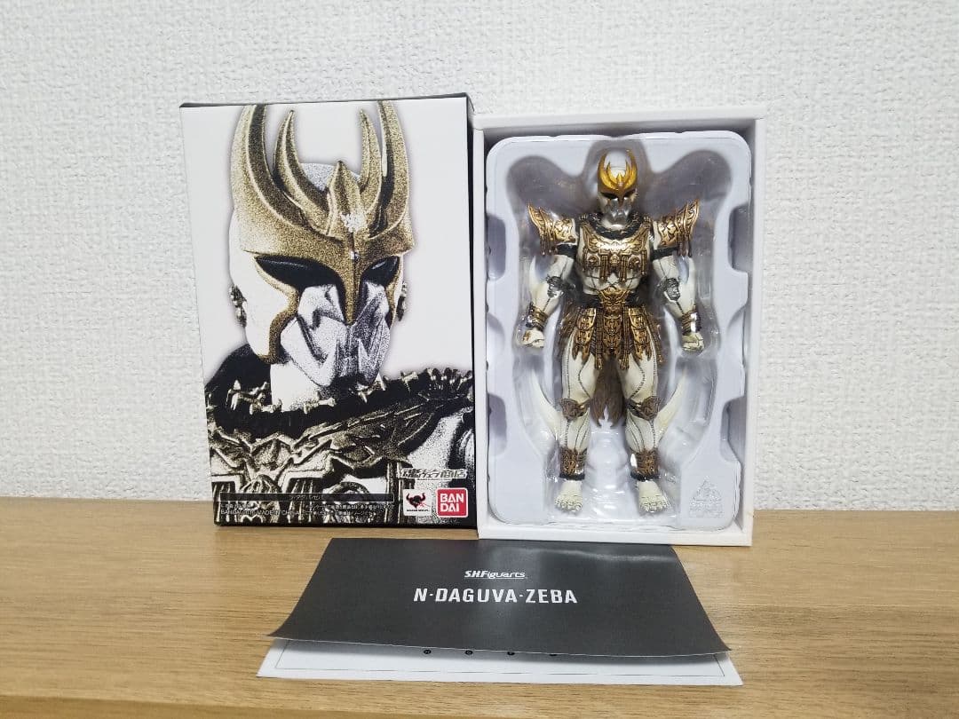 仮面ライダークウガ　真骨彫　ン・ダグバ・ゼバ