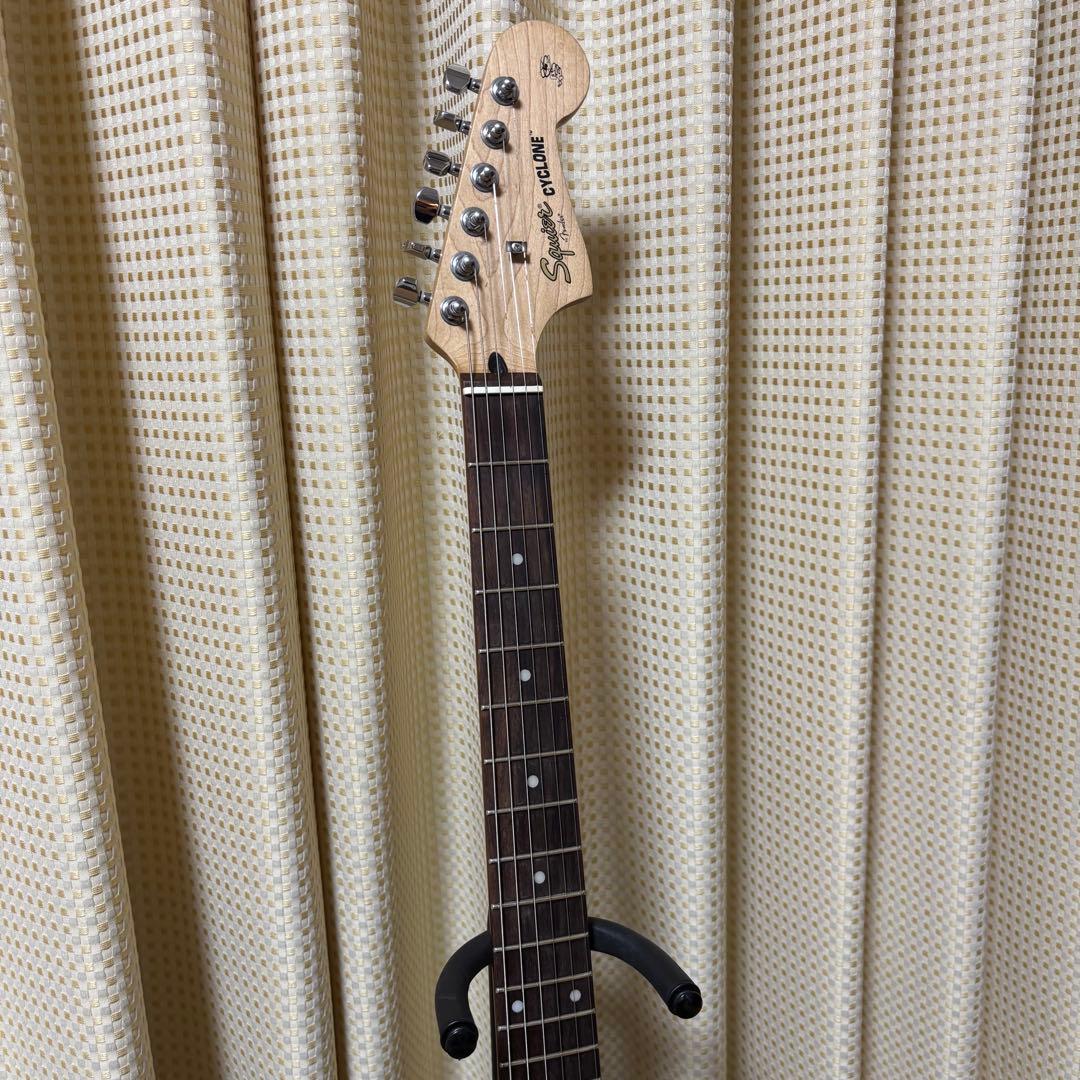Squier by Fender Cyclone スクワイア　サイクロン