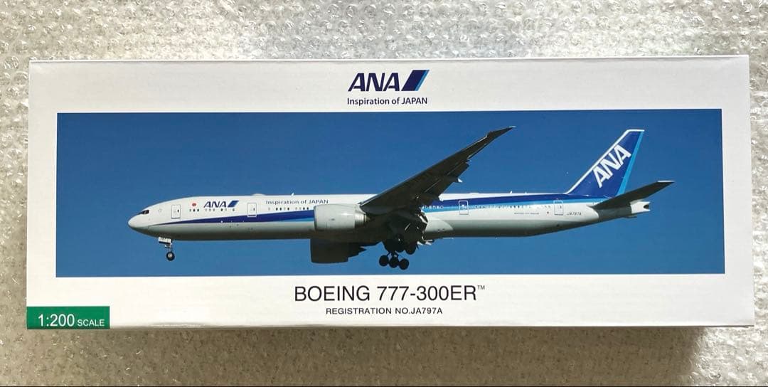 【NEW】ANA 777-300ER スナップフィット 1/200 【匿名新品】