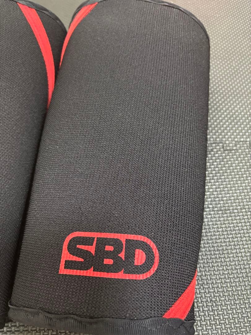 ［美品］SBD パワーリフティングニースリーブ　Lサイズ