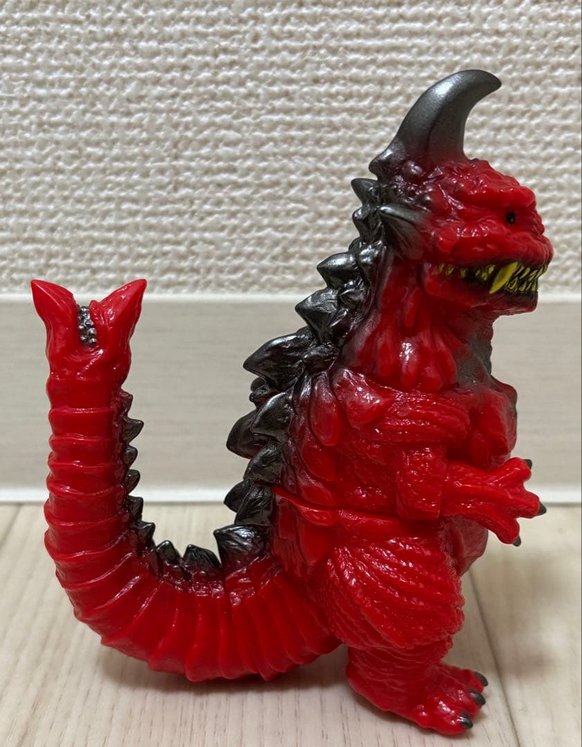MAXTOY シン・ウルトラマン ゴメス 赤成型　開封済　美品