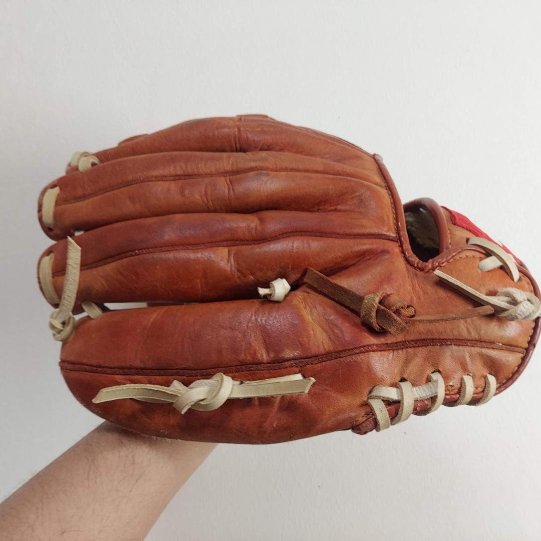 【超レア！ビンテージ再生品】大人用・軟式グローブ　オールラウンド　SSK